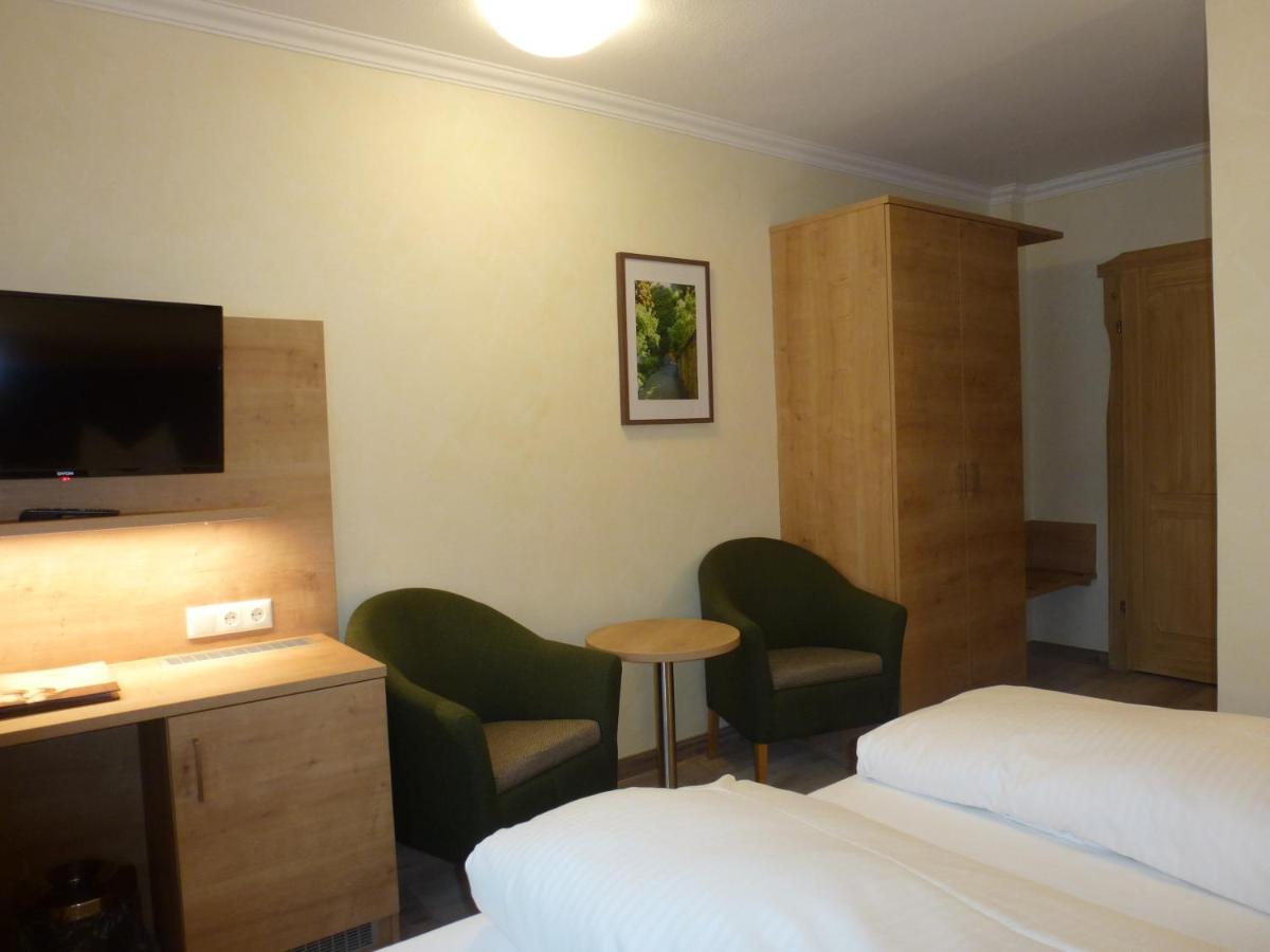 Gasthof Hotel Reif Königstein in der Oberpfalz Buitenkant foto